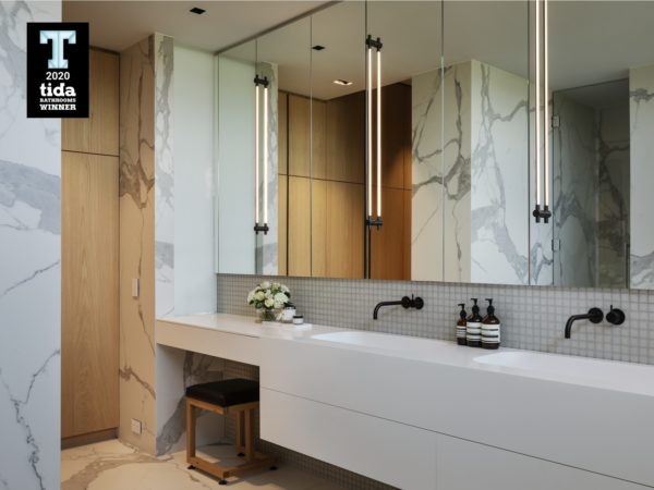 Lin House - Winner of TIDA New Zealand Architect-Design Bathroom Suite / Daniel Marshall Architects